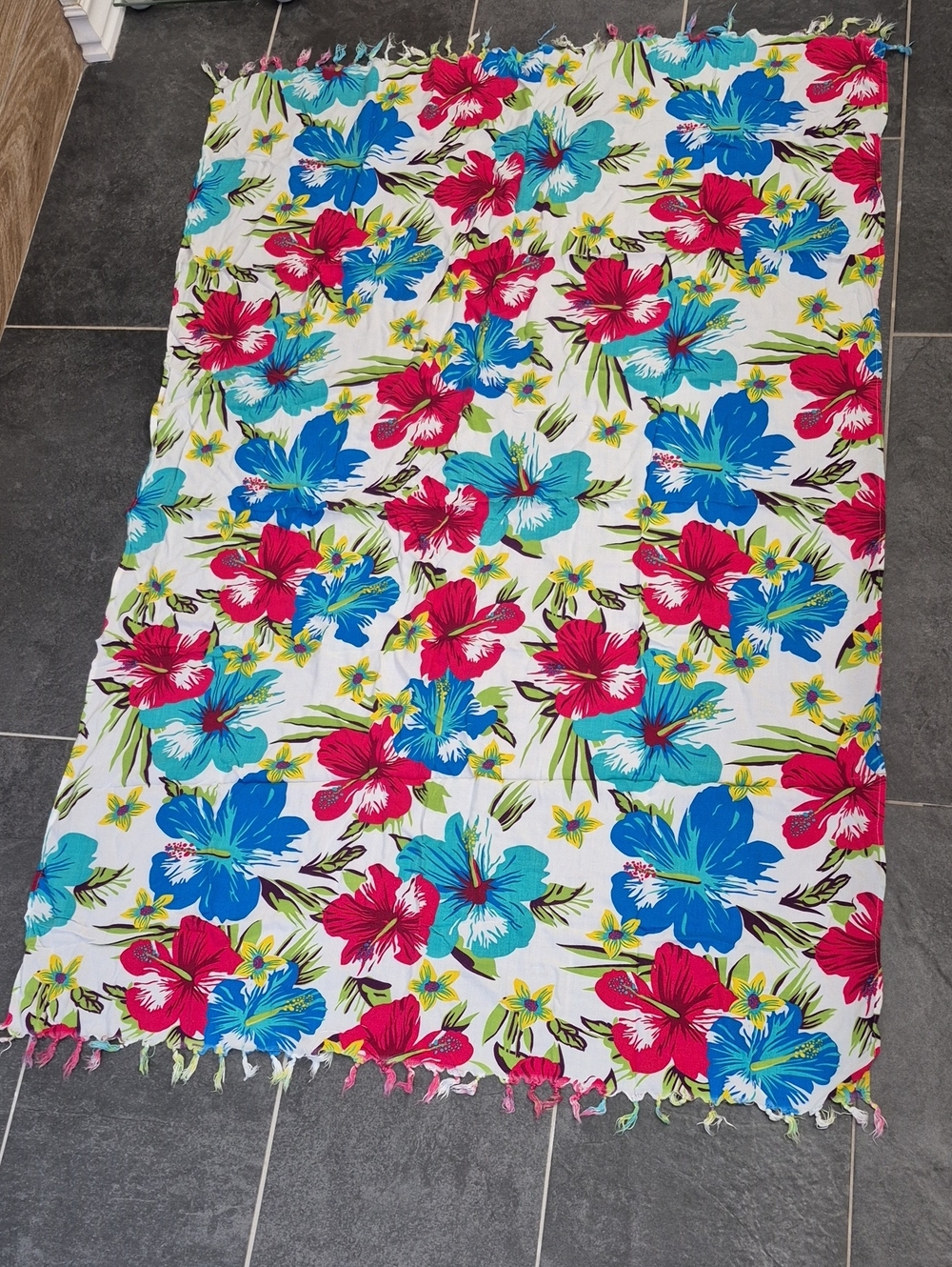 Floral Hawaiian Pareo - Blue & Pink Tropical Hibiscus